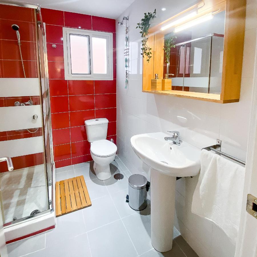 Homely Malaga Goleta Luaran gambar
