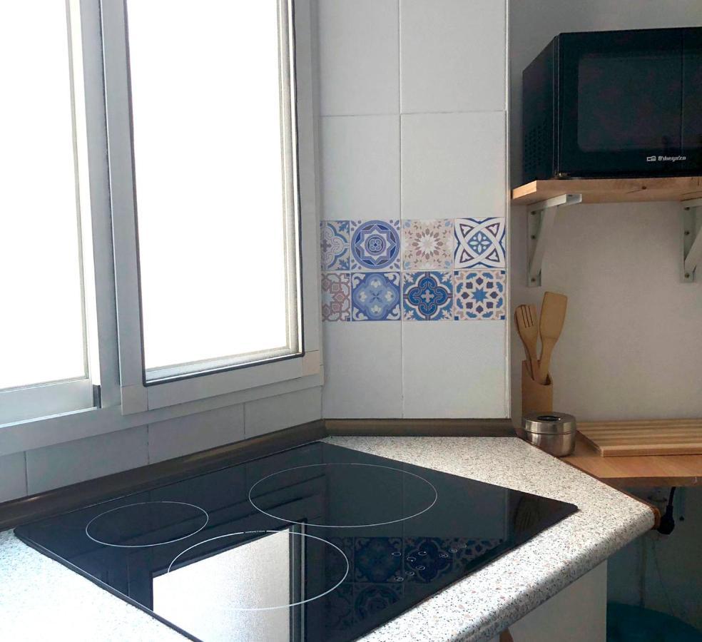 Homely Malaga Goleta Luaran gambar